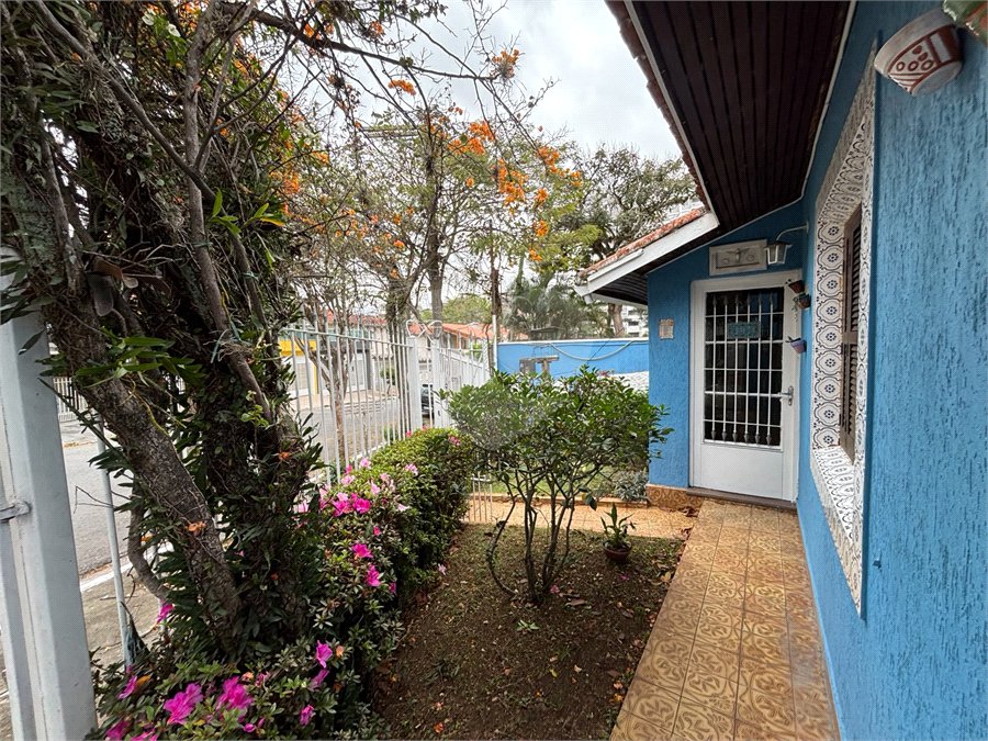 Casa à venda com 3 quartos no condomínio Santa Terezinha, São Paulo - SP