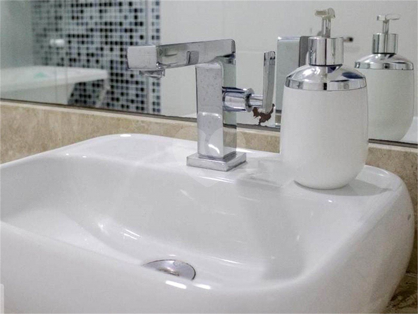 Apartamento à venda com 2 quartos, sendo 1 suíte, em Vila Guilherme, São Paulo, SP