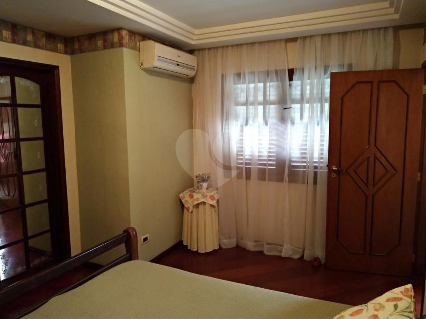 Sobrado à venda com 2 quartos, sendo 1 suíte, em Santa Teresinha, São Paulo, SP
