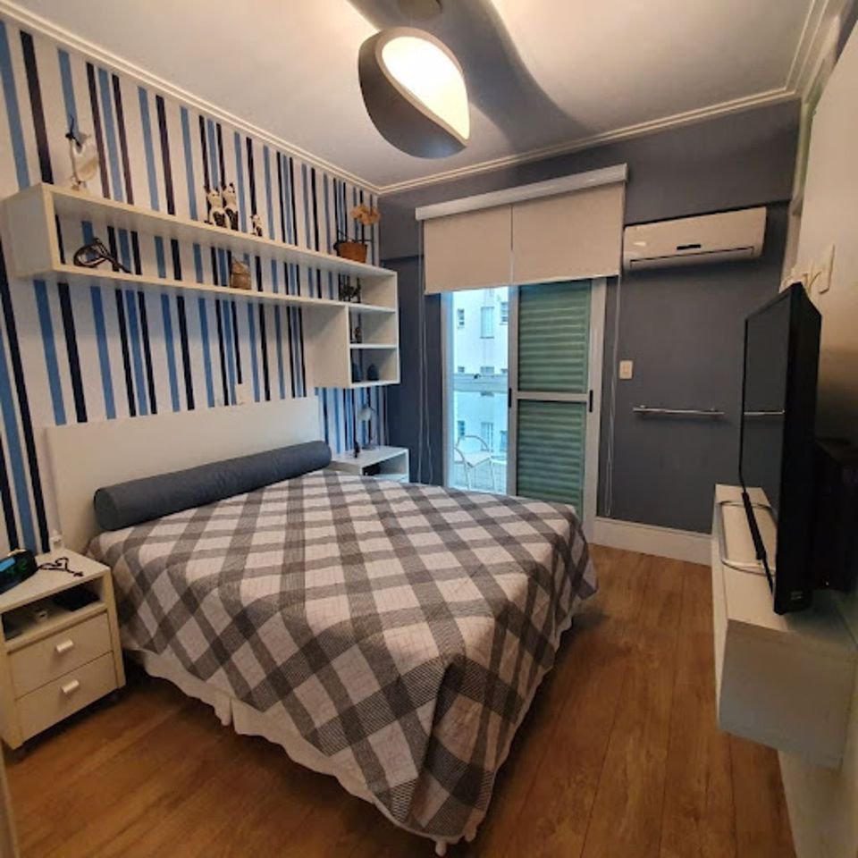 Apartamento com 2 dormitórios à venda, 108 m² por R$ 1.180.000,00 - Gonzaga - Santos/SP