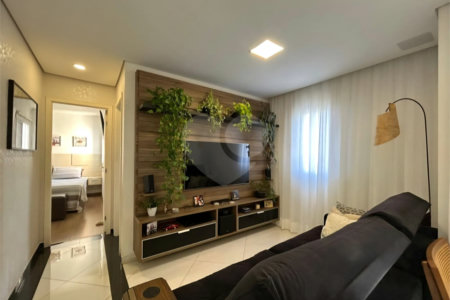 Apartamento à venda com 2 quartos, sendo 1 suíte,  em Planalto, São Bernardo do Campo, SP