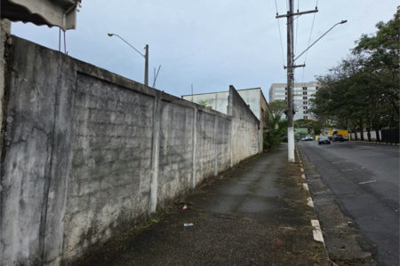 Área nobre COMERCIAL no entorno do centro de Atibaia.