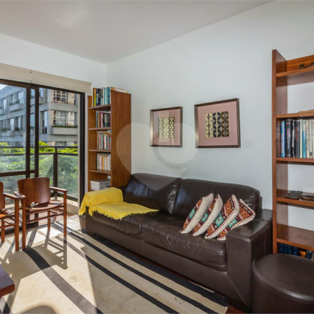 Apartamento à venda com 2 quartos, sendo 1 suíte, em Vila Madalena, São Paulo, SP