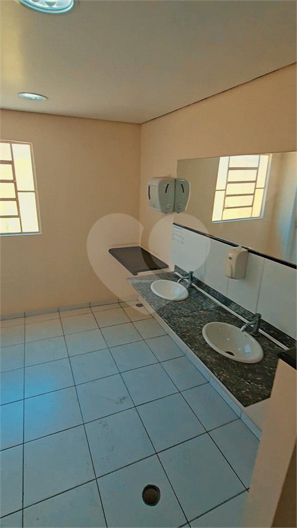 Prédio para alugar com 3 quartos no Centro, Indaiatuba, SP