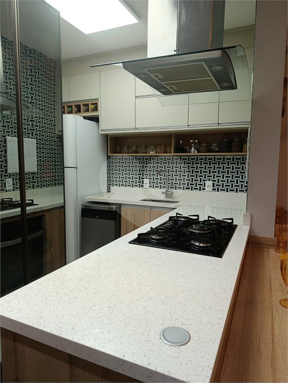 Apartamento à venda com 3 quartos, sendo 1 suíte, em Jardim Flor da Montanha, Guarulhos, SP