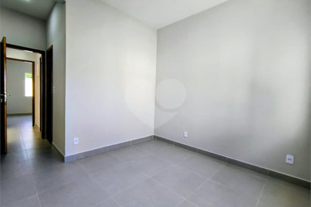 Casa à venda com 2 quartos, sendo 1 suíte,  em Guriri, Cabo Frio, RJ