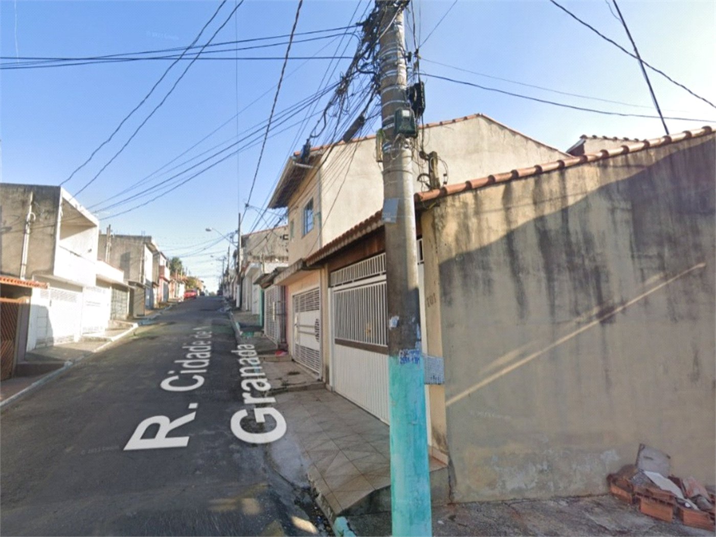Casa à venda com 2 quartos em Jardim Nova Poá, Poá, SP