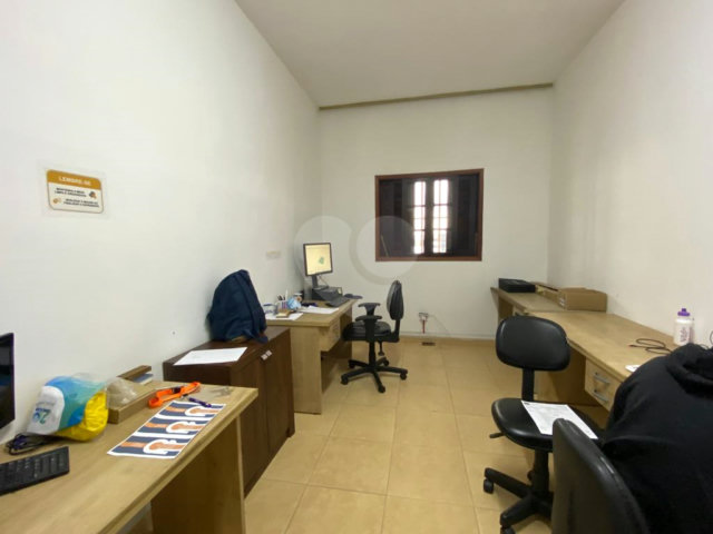 Sobrado à venda com 5 quartos em Santana, São Paulo, SP