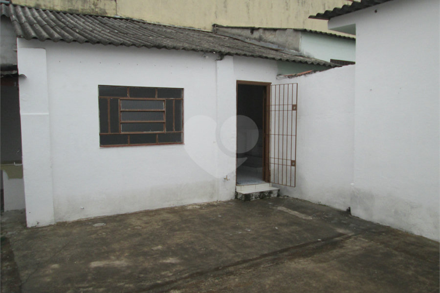 Casa Térrea à venda com 2 quartos em Parque Peruche, São Paulo, SP