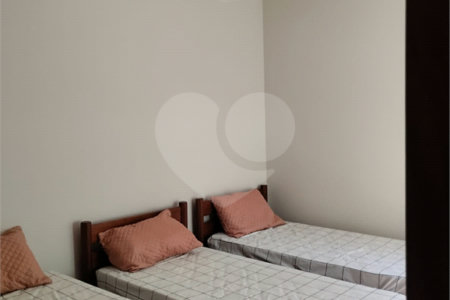 Casa à venda com 3 quartos no Centro, Mogi das Cruzes, SP