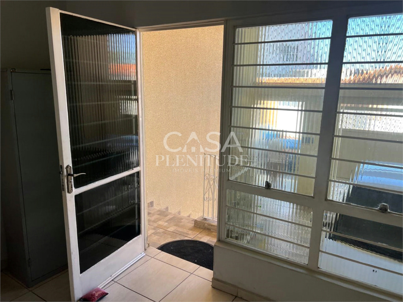 Sobrado à venda com 1 quarto, sendo 2 suítes, em Vila Santana, Sorocaba, SP