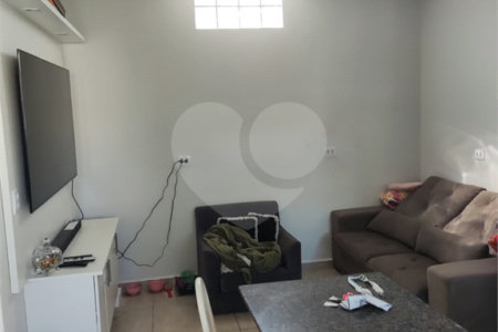 Sobrado à venda com 3 quartos, sendo 1 suíte, em Chácara Monte Alegre, São Paulo, SP