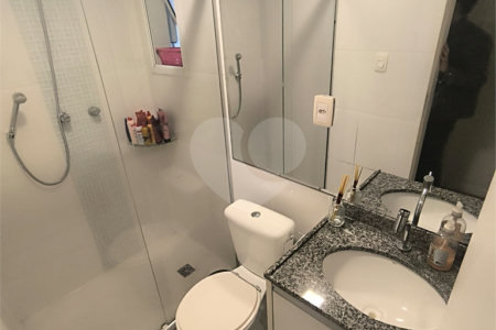 Apartamento à venda com 3 quartos, sendo 1 suíte,  em Cambuci, São Paulo, SP