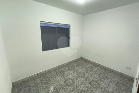 Casa à venda com 7 quartos, sendo 2 suítes,  no Centro, Itapetininga, SP