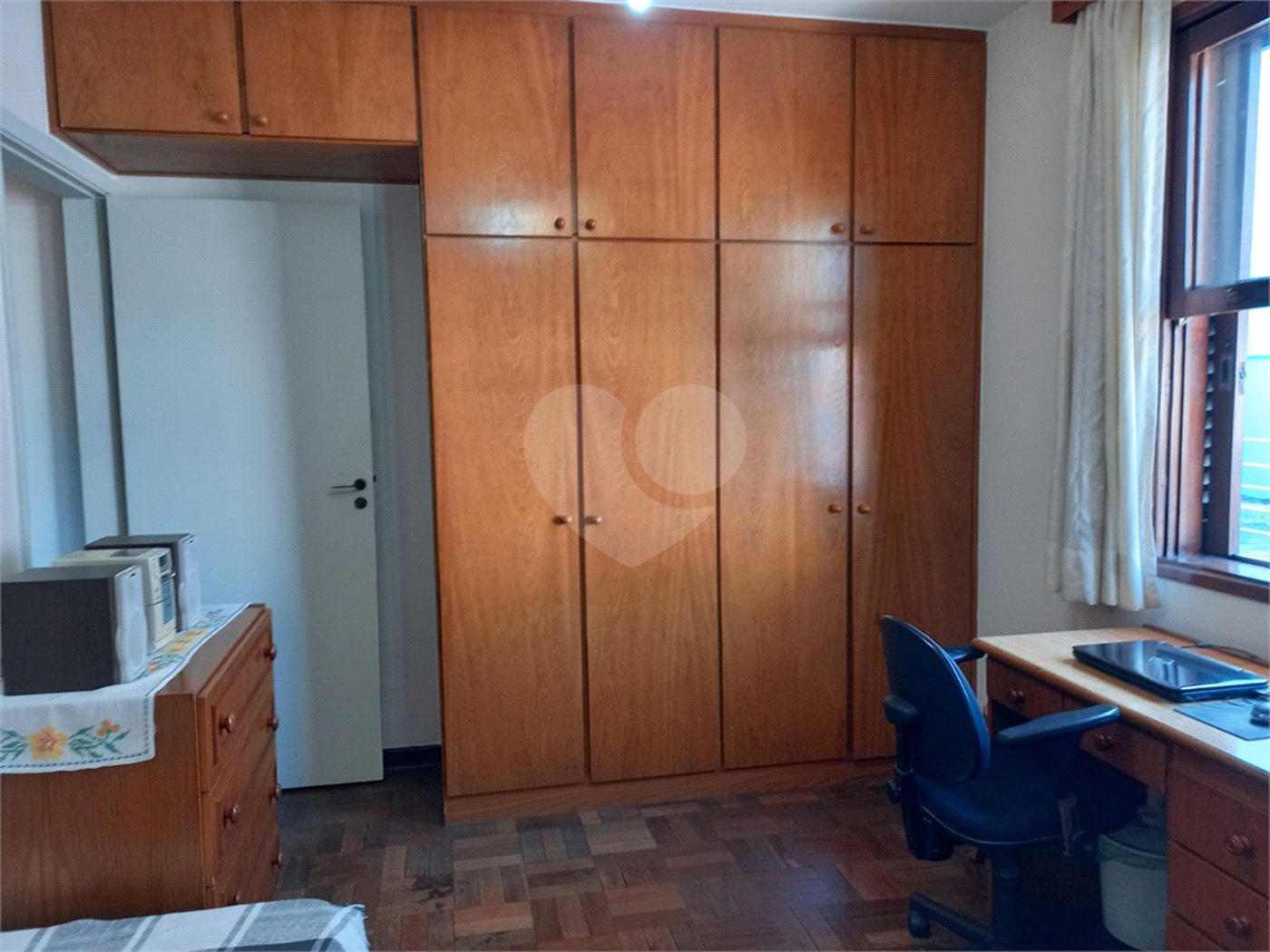 Casa à venda com 3 quartos, sendo 1 suíte, em Brooklin Velho, São Paulo, SP
