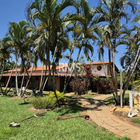 Chácara à venda com 4 quartos, sendo 1 suíte,  em Colinas do Mosteiro de Itaici, Indaiatuba, SP