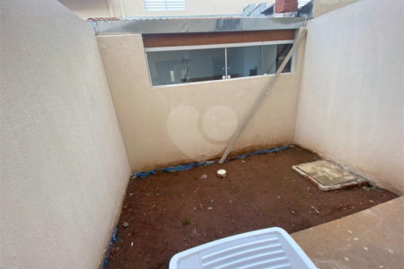 Casa para alugar com 2 suítes no condomínio Residencial Vila Amélia, Poá - SP