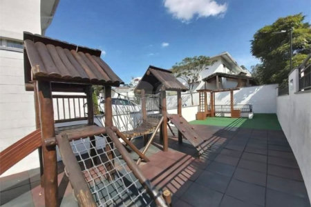 Casa à venda ou para alugar com 3 quartos, sendo 1 suíte, no condomínio Liberty Village, São Paulo - SP