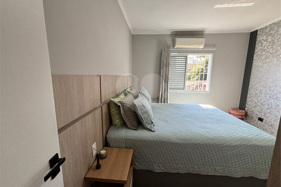 Casa à venda com 3 quartos, sendo 1 suíte, no condomínio Mira Estrela, São Paulo - SP