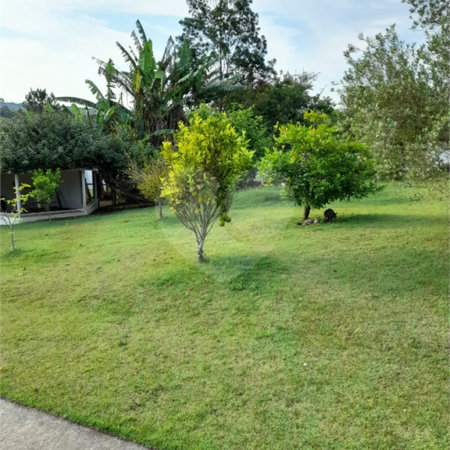 Chácara à venda com 3 suítes no Centro, Biritiba-mirim, SP