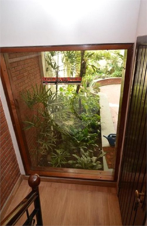 Casa à venda com 5 quartos, sendo 2 suítes, em Vila Galvão, Guarulhos, SP