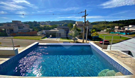 Casa à venda com 3 suítes no condomínio Santa Isabel I, Louveira - SP