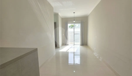 Apartamento à venda com 2 quartos em João XXIII, Vinhedo, SP