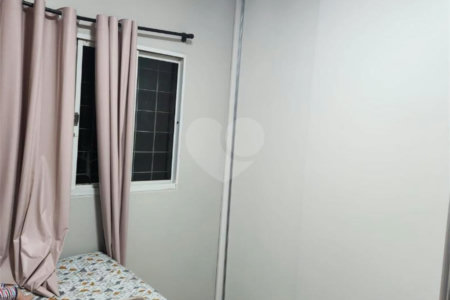 Sobrado à venda com 4 quartos, sendo 1 suíte, em Morada do Ouro, Cuiabá, MT
