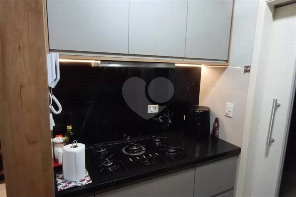 Casa à venda com 3 quartos, sendo 1 suíte, no condomínio Jardim das Palmas, São Paulo - SP