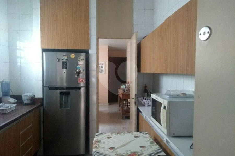 Casa à venda com 3 quartos, sendo 1 suíte, em Jardim São Paulo(zona Norte), São Paulo, SP