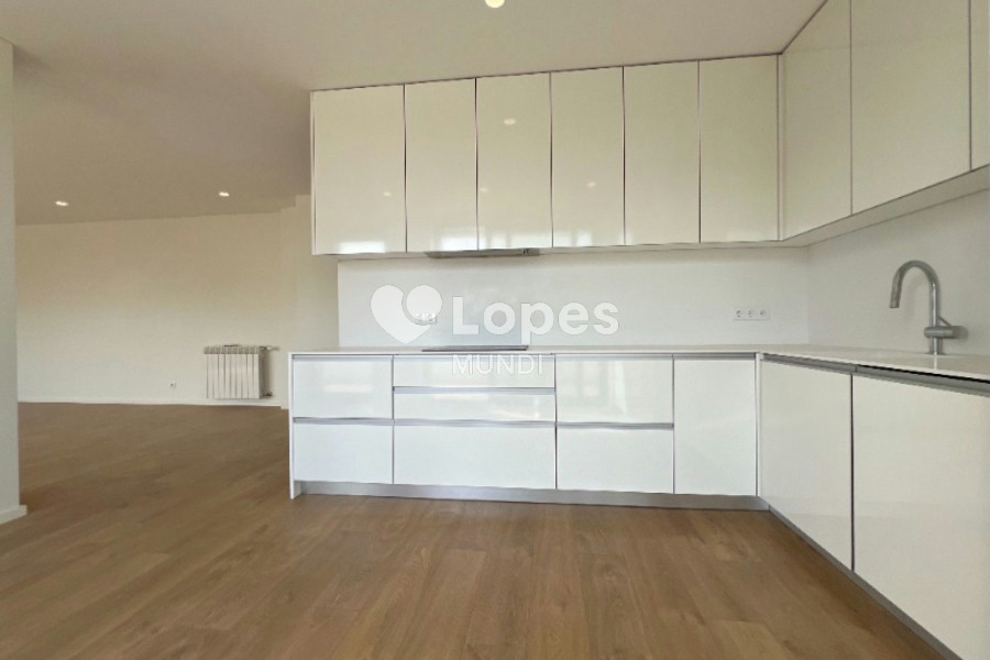 APARTAMENTO RESIDENCIAL em Porto - PT, Matosinhos