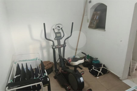 Casa à venda com 4 quartos, sendo 3 suítes, em Jardim Vila Galvão, Guarulhos, SP