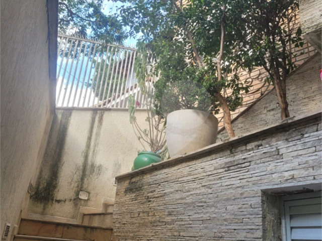 Sobrado à venda com 3 quartos, sendo 1 suíte,  em Vila Albertina, São Paulo, SP