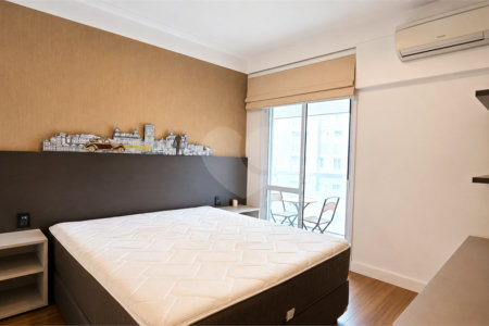 Apartamento à venda com 3 suítes em Jardim, Santo André, SP