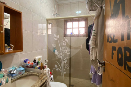 Casa à venda com 3 quartos, sendo 1 suíte, em Jardim Santa Clara, Guarulhos, SP