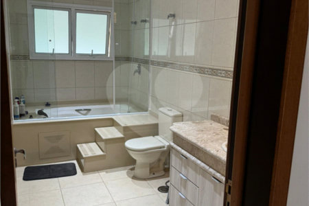Casa à venda com 4 suítes no condomínio Aruã Ecopark Lagos, Mogi das Cruzes - SP