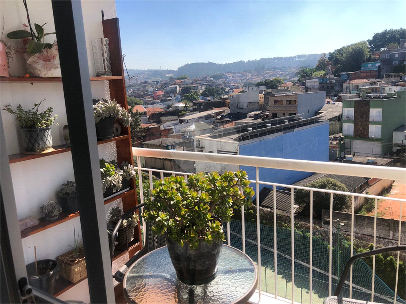 Apartamento à venda com 3 quartos, sendo 1 suíte, em Jardim Mariliza, São Paulo, SP