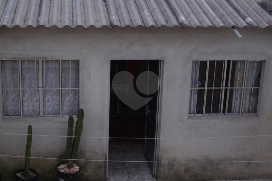 Sobrado à venda com 3 quartos, sendo 1 suíte,  em Horto, São Paulo, SP