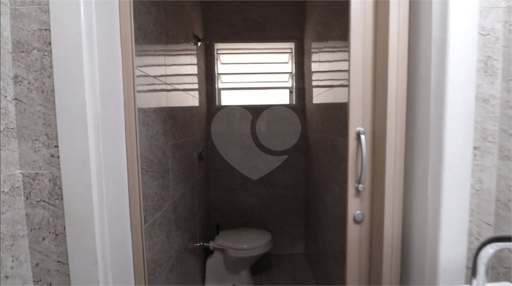Sobrado à venda com 4 quartos em Vila Guilherme, São Paulo, SP