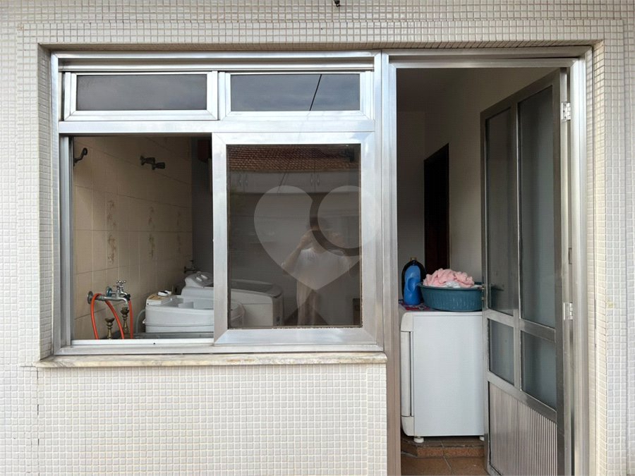 Sobrado à venda com 4 quartos, sendo 3 suítes,  em Água Fria, São Paulo, SP