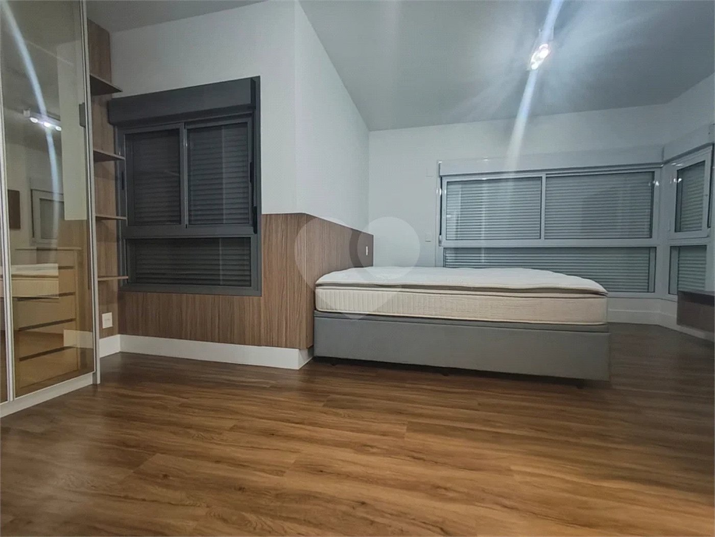 Belíssimo apartamento com 163m², 3 suítes e 2 vagas para locação na Chácara Klabin!