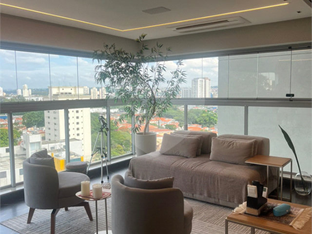 Apartamento à venda com 3 suítes em Jardim Marajoara, São Paulo, SP