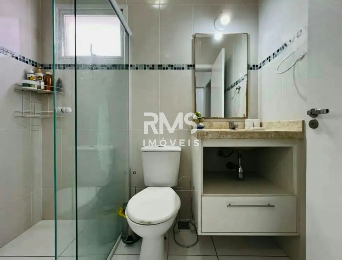 Casa à venda com 3 quartos, sendo 1 suíte,  em São Luiz, Itu, SP