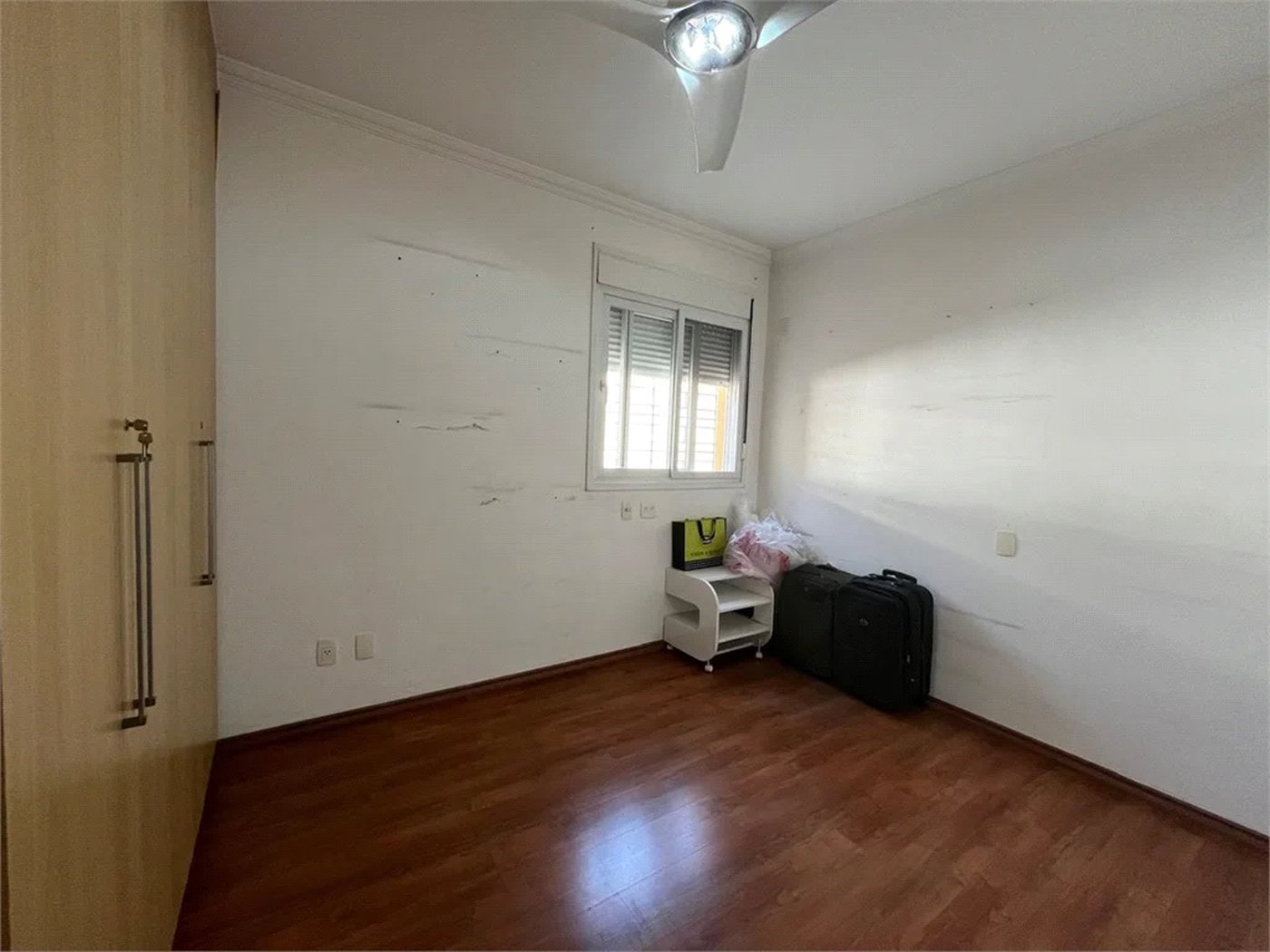 Sobrado à venda com 4 quartos, sendo 1 suíte, em Vila Cordeiro, São Paulo, SP