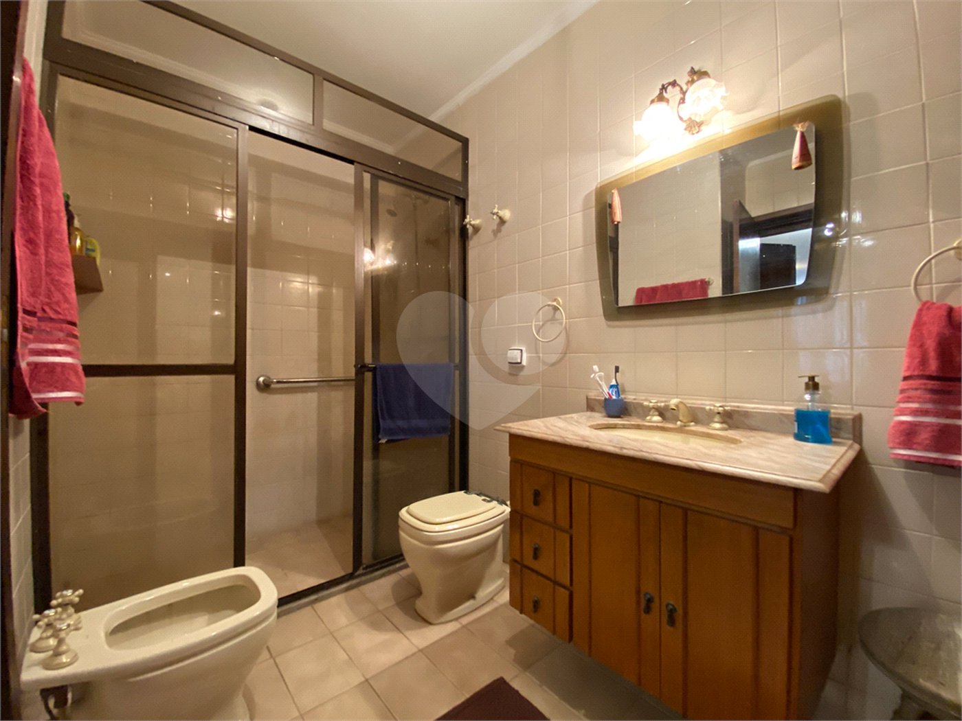 Apartamento à venda com 3 quartos, sendo 1 suíte, em Santa Cecília, São Paulo, SP