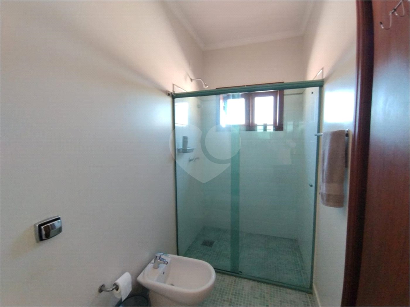 Casa à venda ou para alugar com 3 suítes em Jardim Itália, Itapetininga, SP