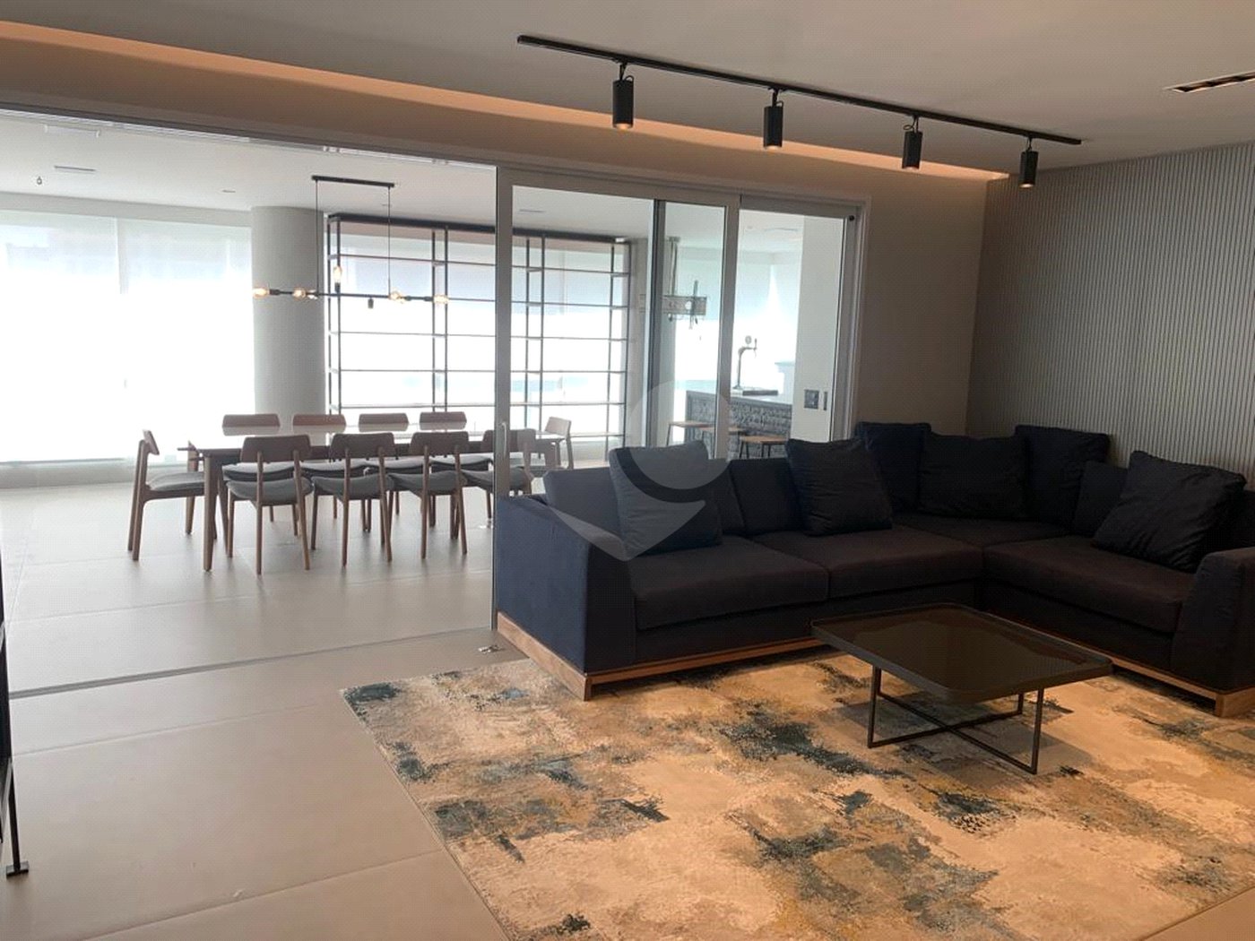 Apartamento à venda com 3 suítes em Indianópolis, São Paulo, SP