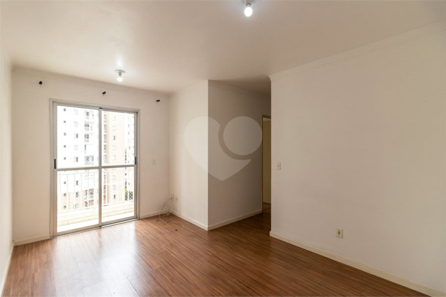 Apartamento à venda com 2 quartos, sendo 1 suíte,  em Sapopemba, São Paulo, SP