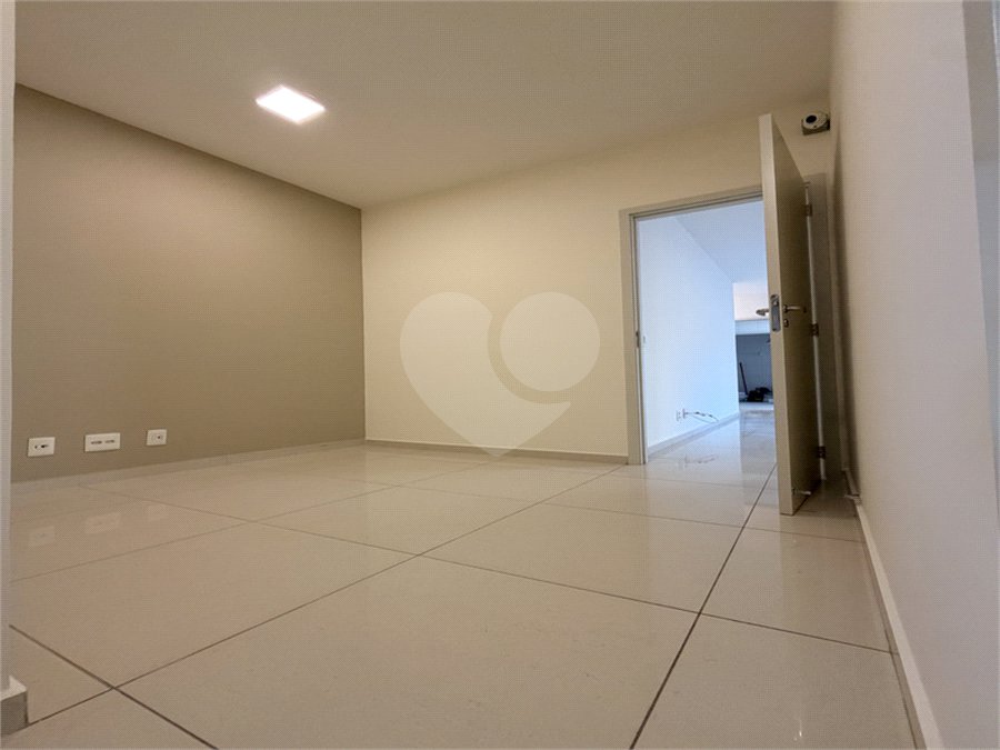Apartamento para alugar com 2 quartos, sendo 1 suíte,  em Vila Suissa, Mogi das Cruzes, SP