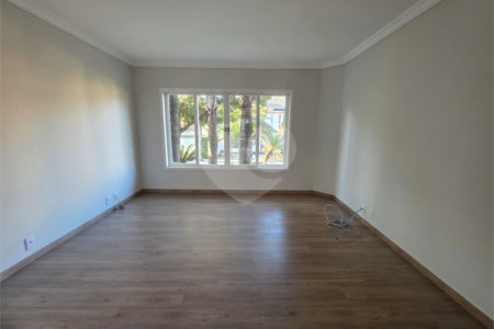 Casa à venda ou para alugar com 3 suítes no condomínio Villagio Capriccio, Louveira - SP